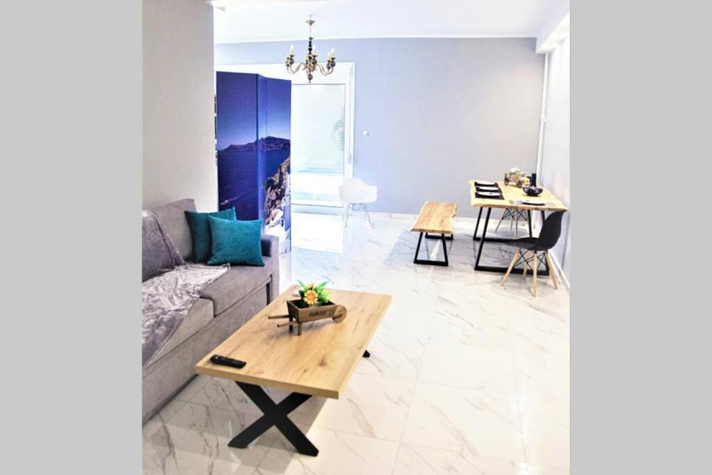 Athens Central 3Bd Apartment Next To Metro Luxury Buitenkant foto