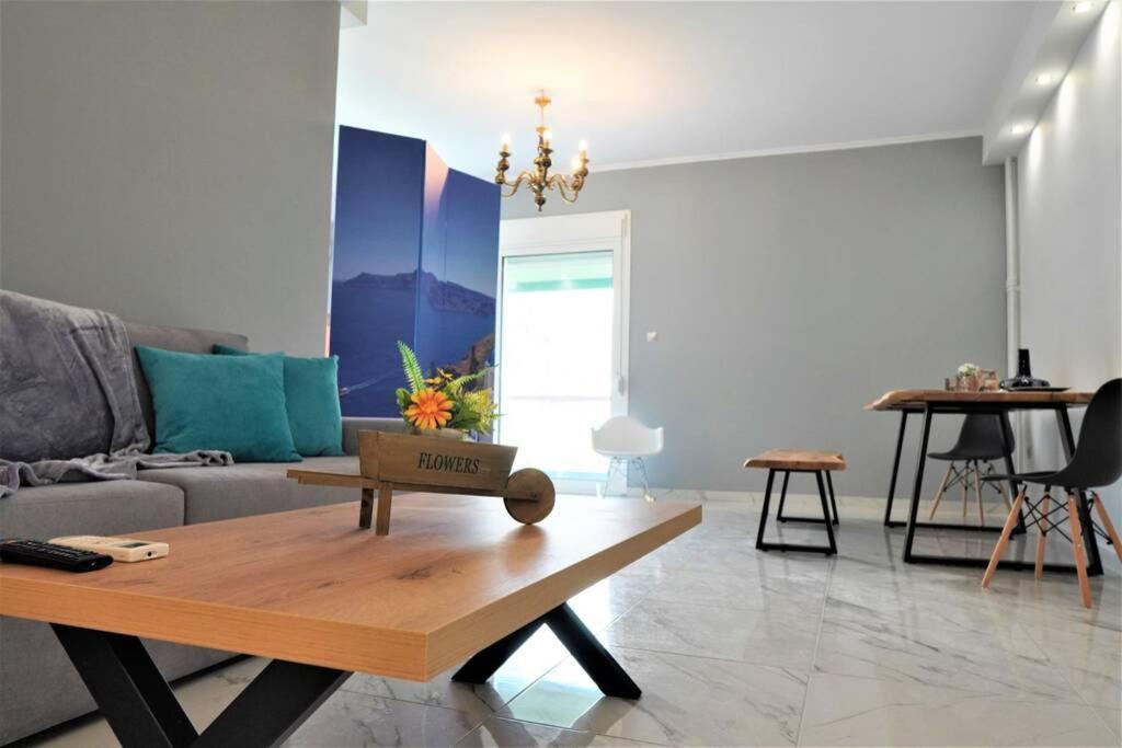 Athens Central 3Bd Apartment Next To Metro Luxury Buitenkant foto